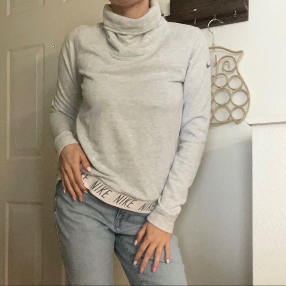Nike Sweaters - NIKE Dri-Fit Turtle Neck Sweater Hidden Pockets